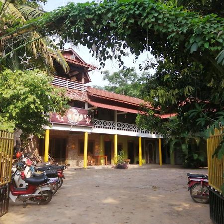 Hotel Kep Melting Potes Exterior foto
