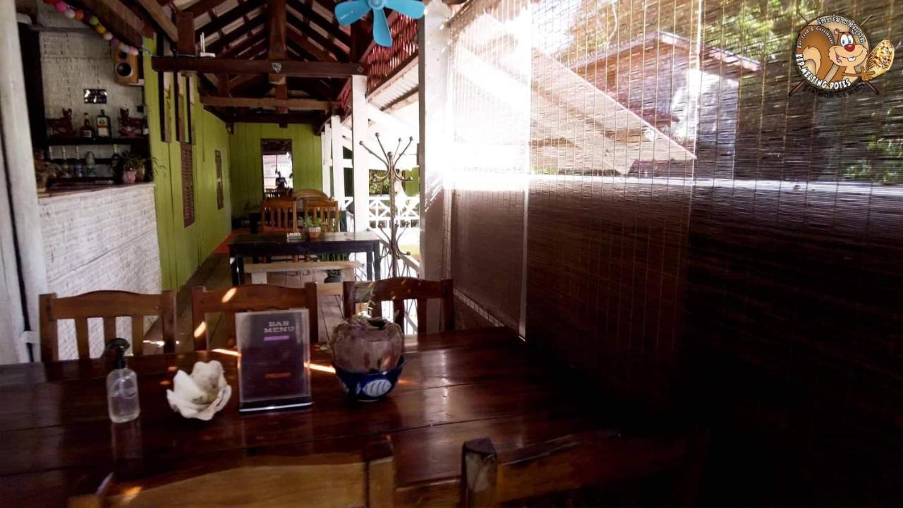 Hotel Kep Melting Potes Exterior foto