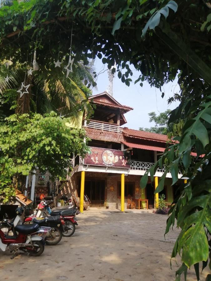 Hotel Kep Melting Potes Exterior foto