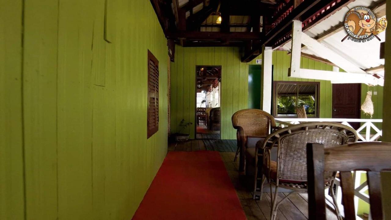 Hotel Kep Melting Potes Exterior foto